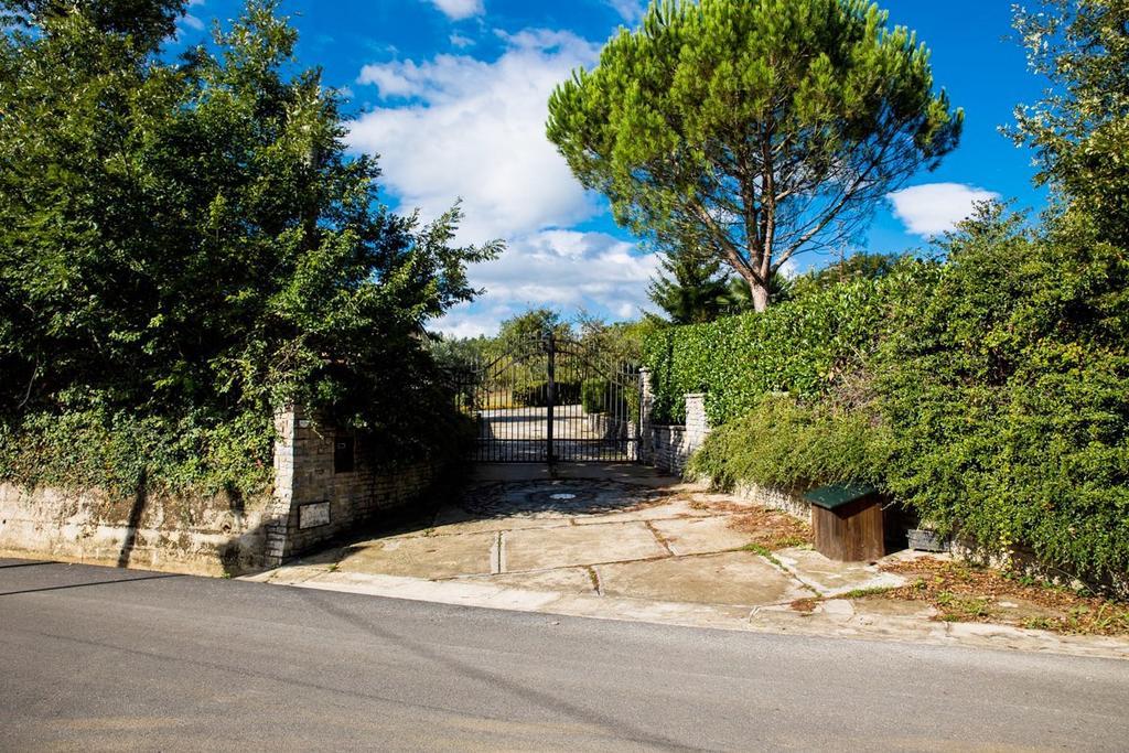 La Dolce Mela Villa Buonabitacolo Exterior foto